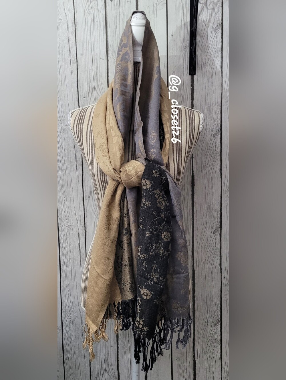 Elegant Multi-Pattern Scarf with Subtle Pattern
